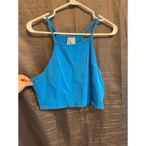 Casual blue crop top